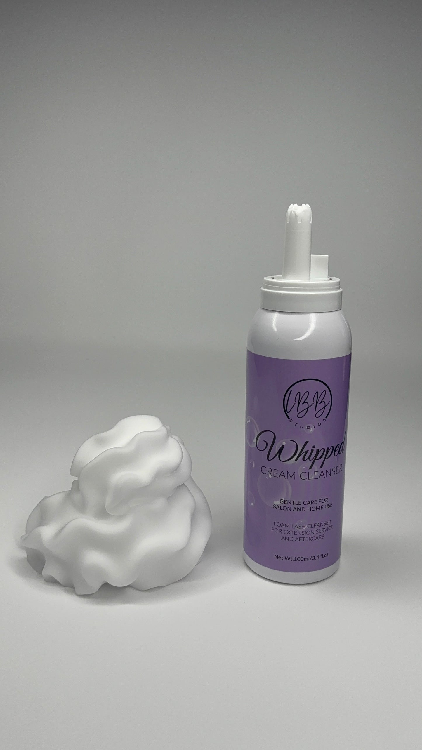 White whipped lash cleanser